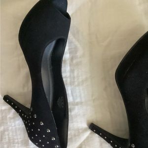 Ladies black high heels shoes sizes 7.5